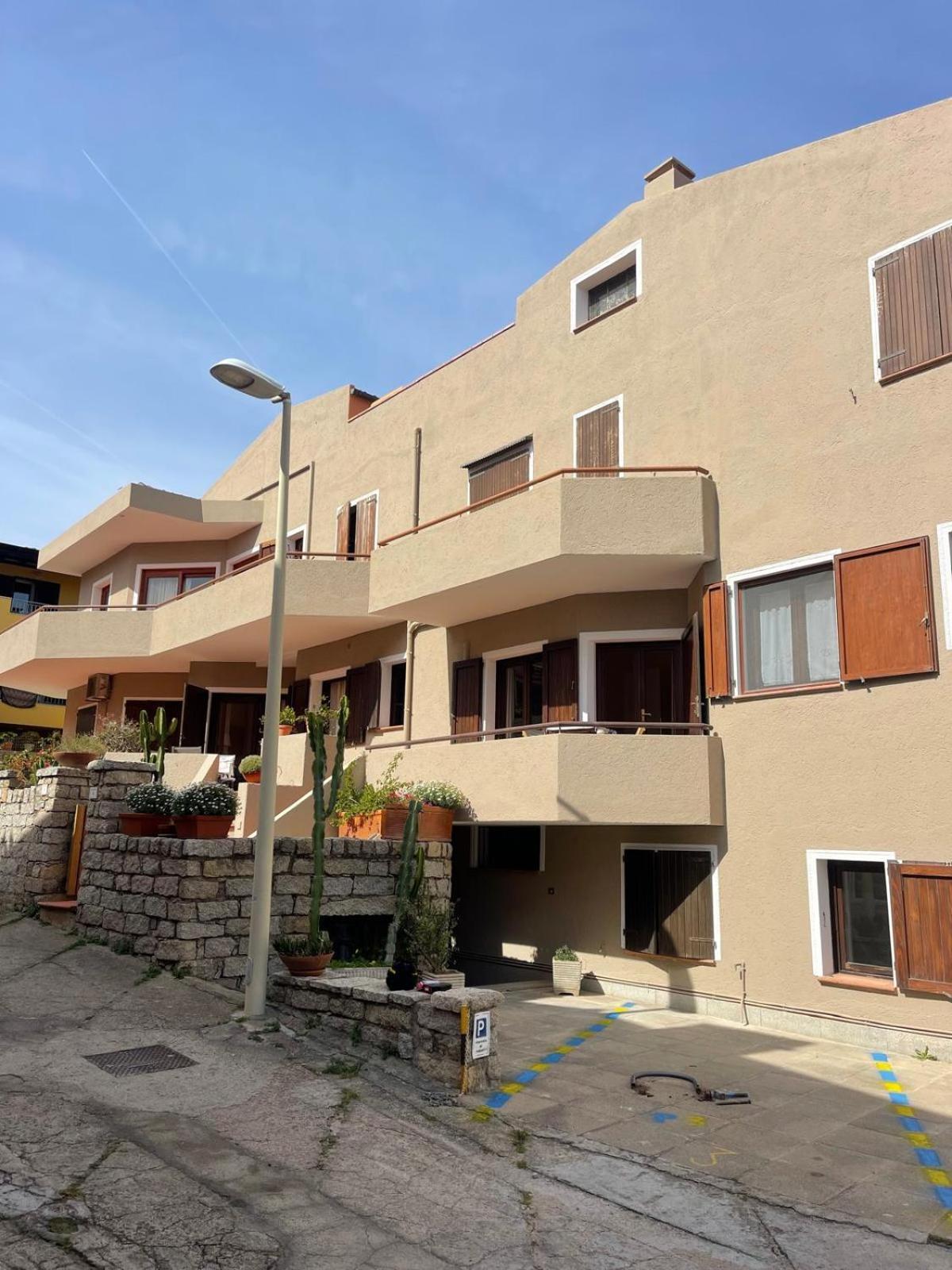 Mare Fuori Hotel Palau Bagian luar foto